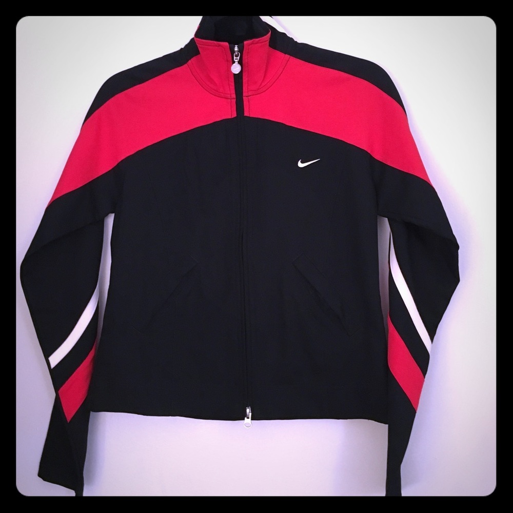 NWOT Nike Women’s Jacket